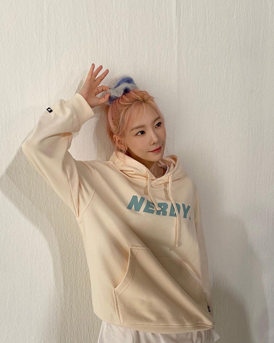 taehyeoon's tweet photo. ♡ taeyeon_ss ig updates with nerdyofficial ! https://t.co/2osTudnr4h