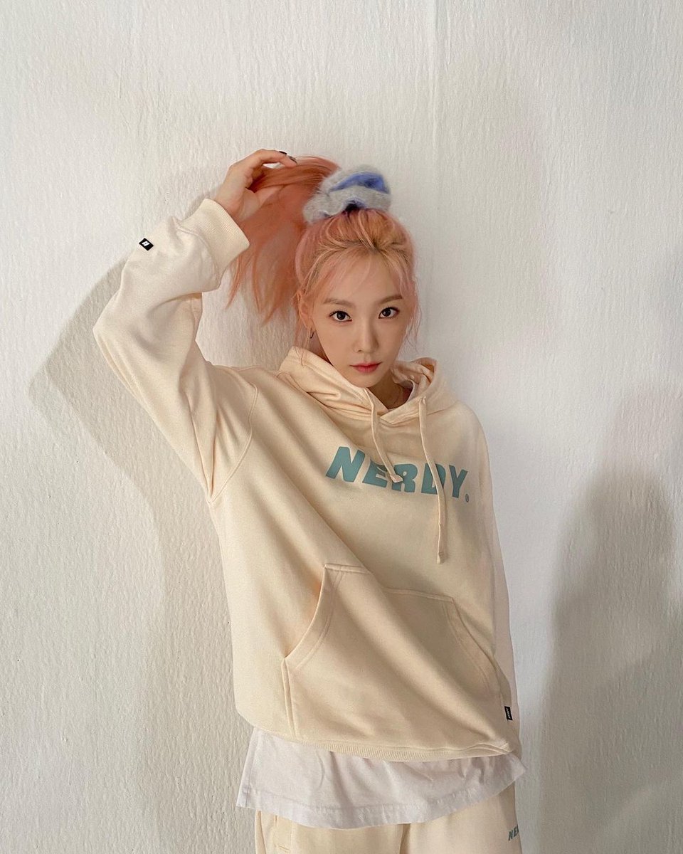 taehyeoon's tweet photo. ♡ taeyeon_ss ig updates with nerdyofficial ! https://t.co/2osTudnr4h
