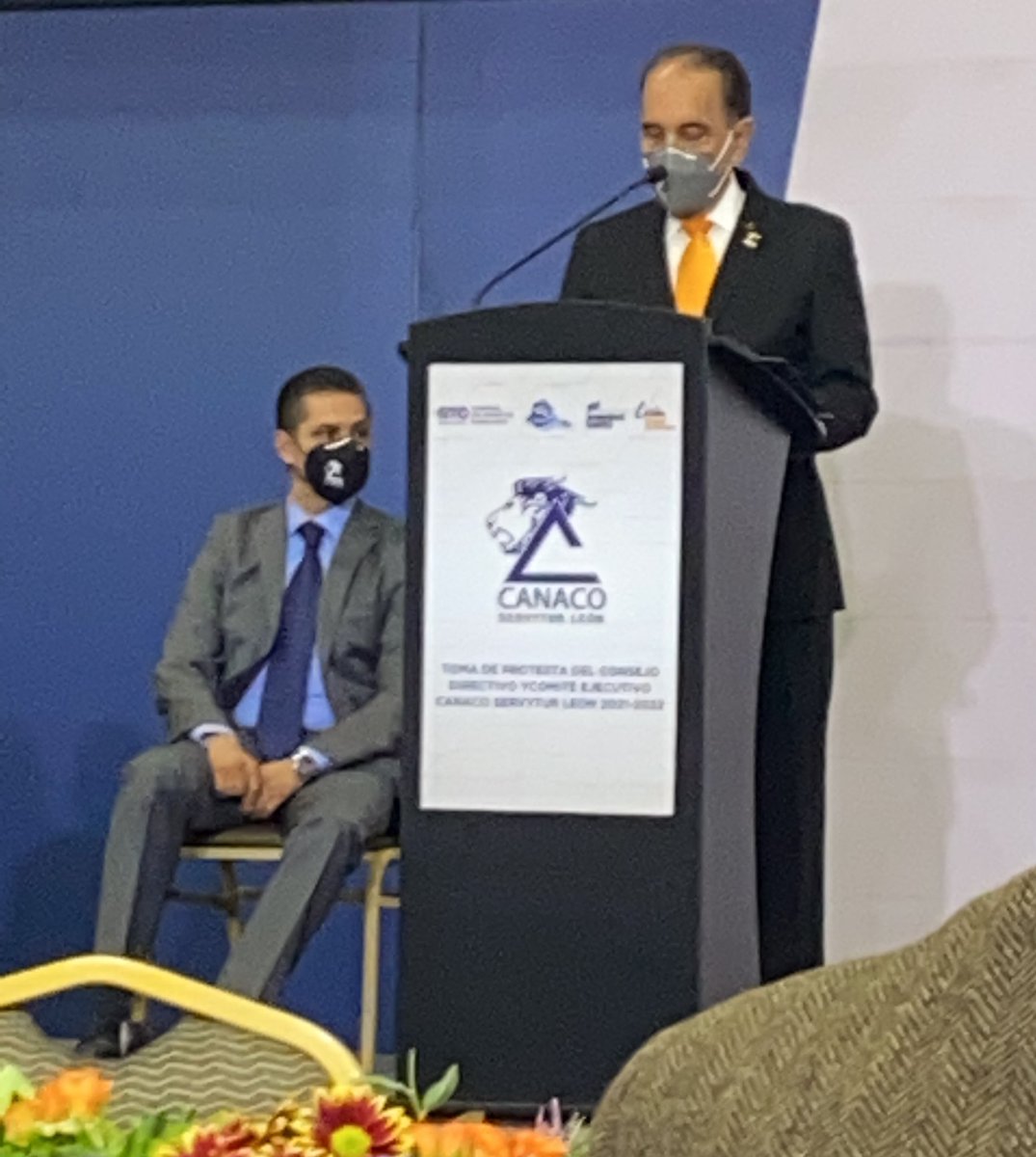 MarianaRamos_MX's tweet photo. Parte de los retos en #Guanajuato junto con la #IniciativaPrivada @canacoleon es catapultar la #innovación y la #mentefactura a nivel nacional. “Esta mancuerna entre autoridades e iniciativa privada es lo que ha hecho grande a este estado y a esta ciudad”, señaló @gafermex https://t.co/RjazTElmxW
