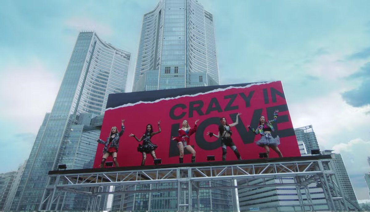 musicnewsfactpl's tweet photo. Itzy wydały teledysk do piosenki #LOCO

Zobacz: https://t.co/Hy8UTPjUcX https://t.co/mnmqWtGmIP