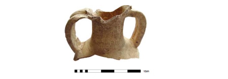 TPArchaeology's tweet photo. #FindsFriday is a Roman amphora neck with handles, found in Staffordshire. Amphorae are common across the Roman Empire and were used for transporting non-local goods such as wine and olive oil. They provide information on trade routes and production centres #RomanArchaeology https://t.co/oa4giZZNoM