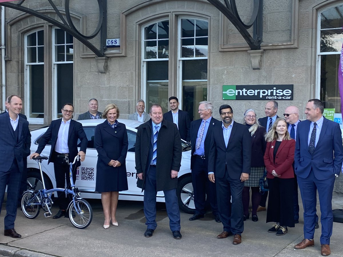 HITRANS_RTP's tweet photo. Great to showcase the @HITRANS_RTP @GoHi_App in #Elgin today with @GraemeDeyMSP and all the partners including @StagecoachHLand @BromptonBicycle @Enterprise @MorayCouncil @transcotland @MobilleoUK @travel_perx https://t.co/Eah32liaFa