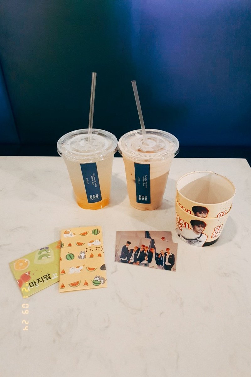 kyusooramen's tweet photo. ๐thanks for organising and for the cute cup holder~!๐
@MAJIMARK0802
#THEFINALMARK #๋ง์ง๋ง 0802 https://t.co/oMLJjQr5Sz