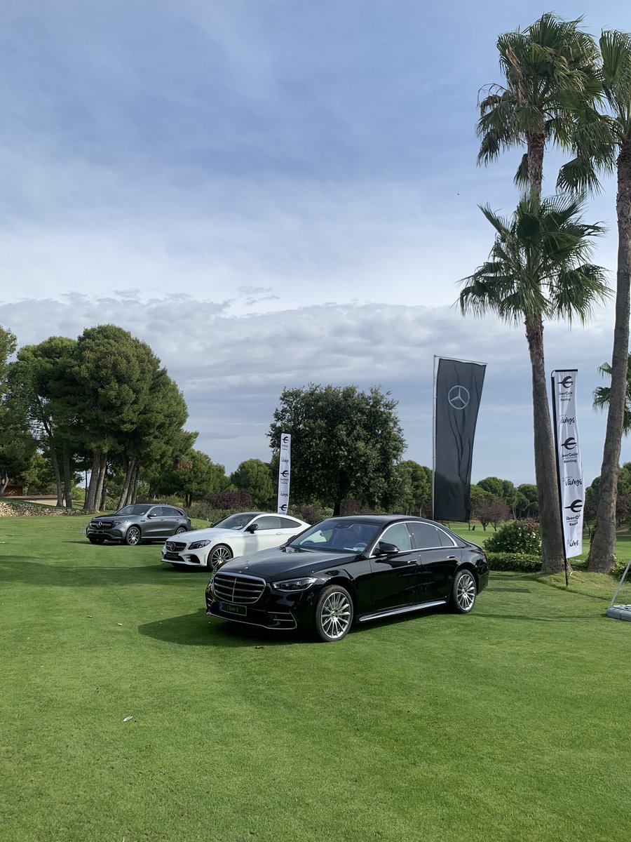 IbercajaRenting's tweet photo. ⛳️ Ayer tuvimos la oportunidad de celebrar el VII Torneo de Golf Ibercaja Leasing en el Club de Golf de La Peñaza. Muchas gracias a todos los asistentes y a @agreda_mb por su colaboración. https://t.co/8b5iVAmJ2B