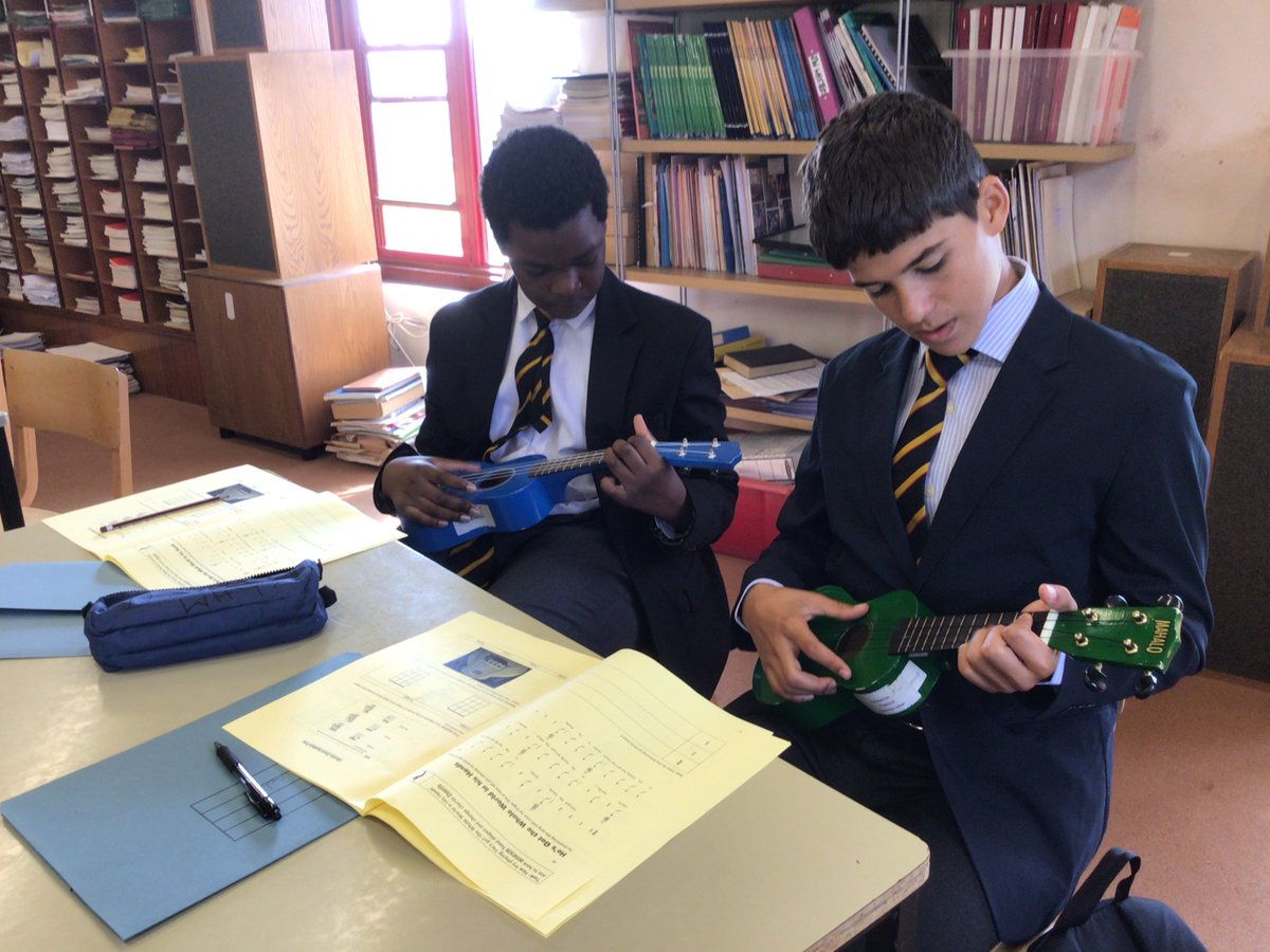 AmpleforthColl's tweet photo. Our Year 8 students have been getting to grips with the Ukulele in lessons this week – looking forward to watching them progress and treating us to a performance when they are back from Exeat weekend! #ukulele #music #AmpleTalent https://t.co/BnLdVCKKyJ