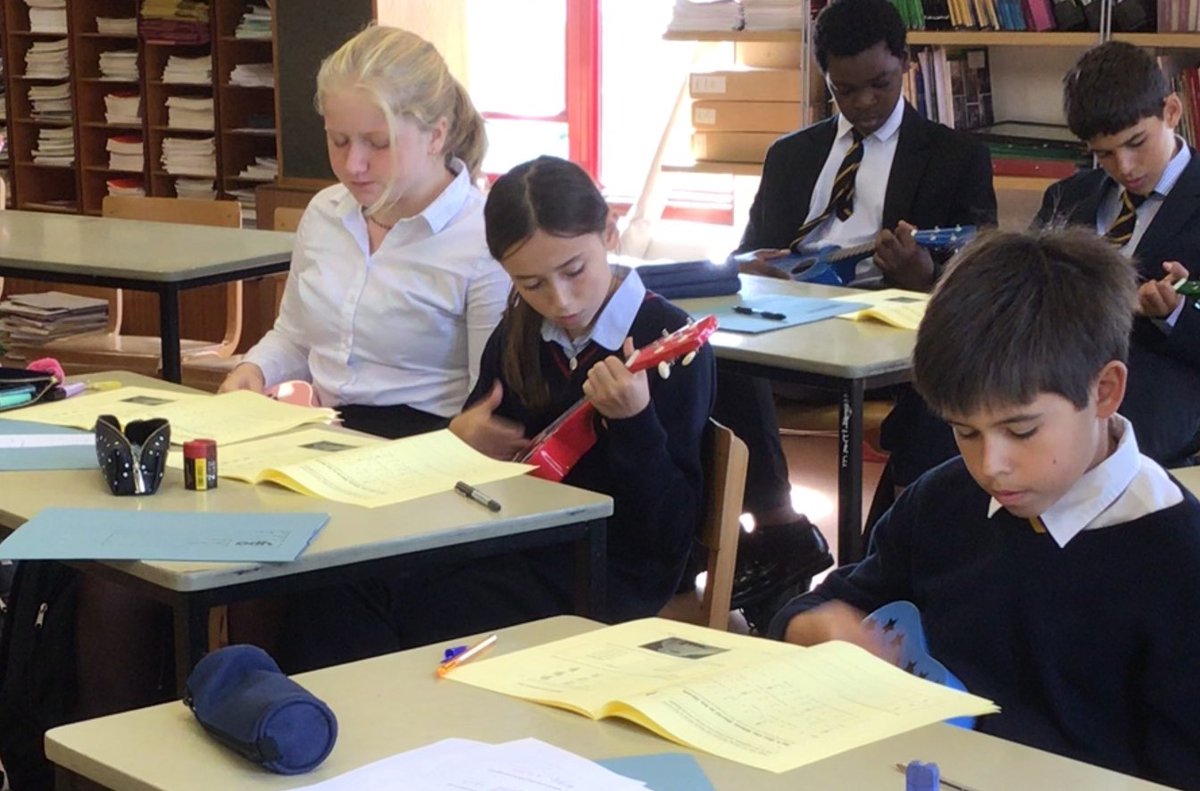 AmpleforthColl's tweet photo. Our Year 8 students have been getting to grips with the Ukulele in lessons this week – looking forward to watching them progress and treating us to a performance when they are back from Exeat weekend! #ukulele #music #AmpleTalent https://t.co/BnLdVCKKyJ