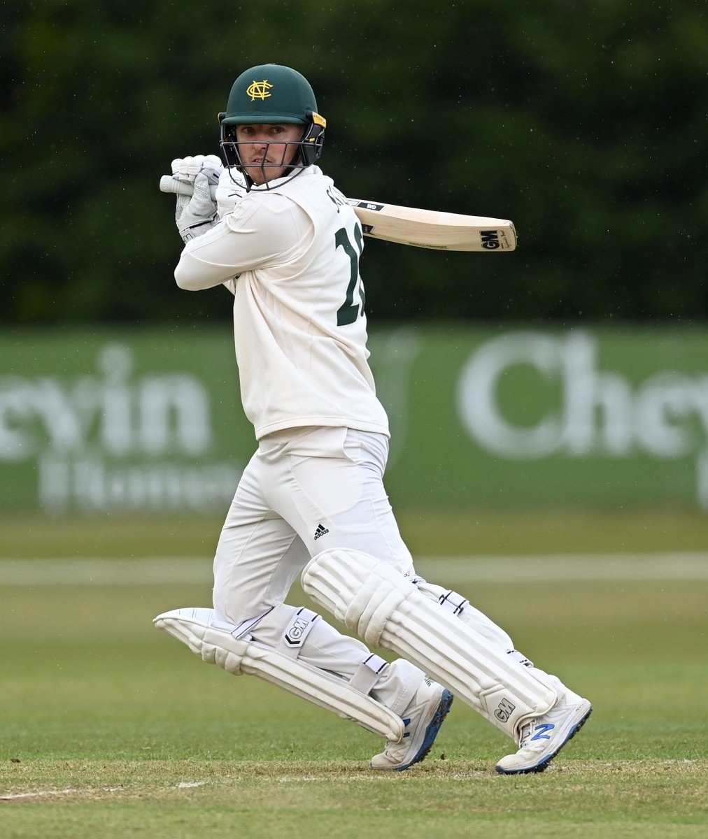 TrentBridge's tweet photo. PLAY | We are back underway for the afternoon.
Slater will face Bess to recommence proceedings. Notts require 25 more for victory.
Watch #NottsvYorks on Trent Bridge Live https://t.co/1iEGBxoQPz https://t.co/UFuI5gz5rw