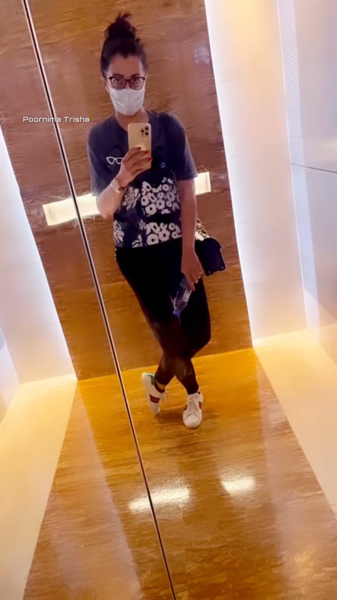 FADKwq2UUAoIWED?format=jpg&name=large