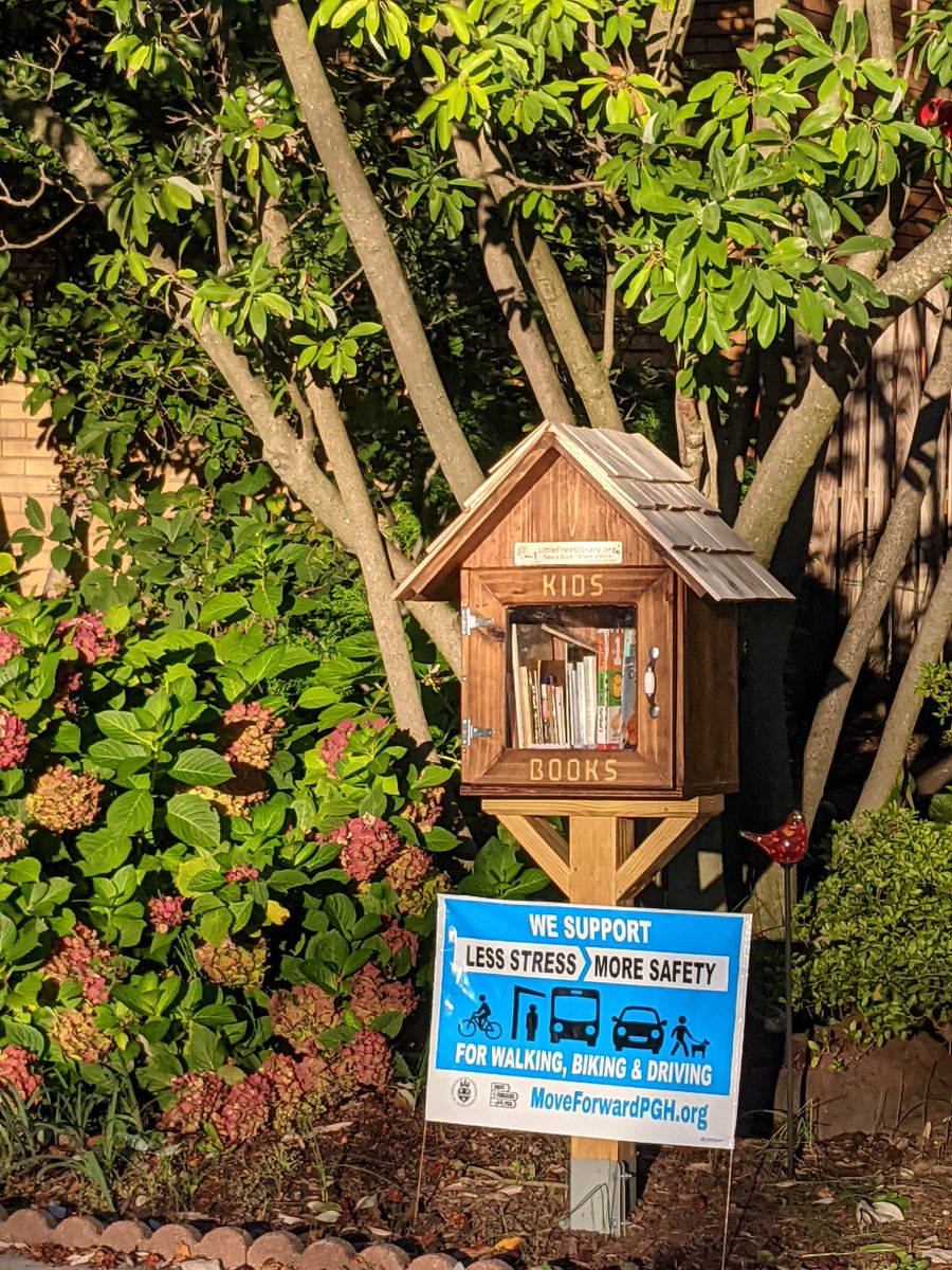 moveforwardpgh's tweet photo. Spotted in the wild https://t.co/CLfnLE9fRG