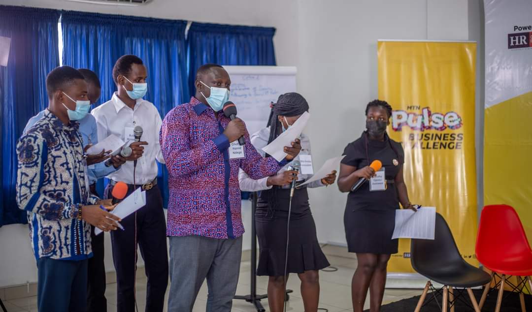 HRFocusU's tweet photo. Yesterday, the top 30 business challenge finalists were put to the test, and only 20 of these participants will continue to the next phase of the challenge. 
In this phase of the competition, our finalists were sorted into 5 groups. https://t.co/t5593s1nwj