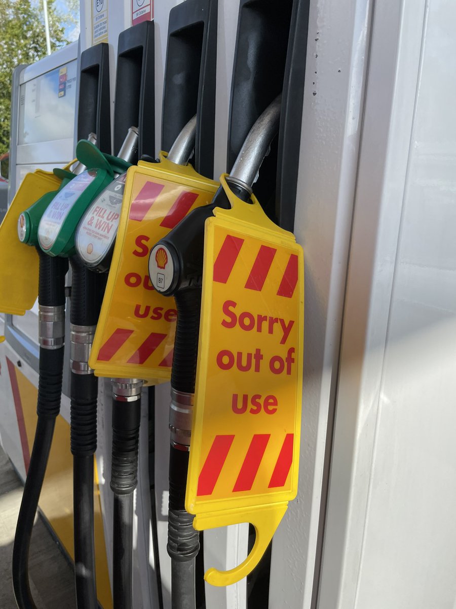 38 miles left in the tank and then this. The world has gone mad. Premium it is. Poor diesel users.
#petrolshortage