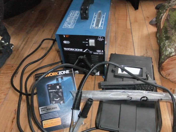 toops99's tweet photo. Called in Aldi on my lunch. I panicked and bought a welding set. 

#panicbuying #petrol https://t.co/9a3EOwHmuj