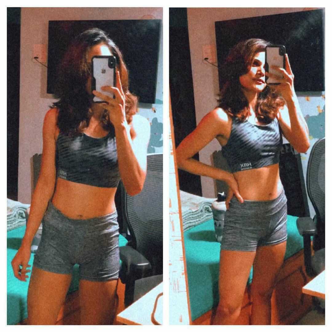 hrxbrand's tweet photo. Gear thatโs out of this world ๐
#FlexWithHRX? Hereโs Ankita Singh casually doing just that ๐ฏ
.
#RunWithHRX https://t.co/U2L9NeiaDi