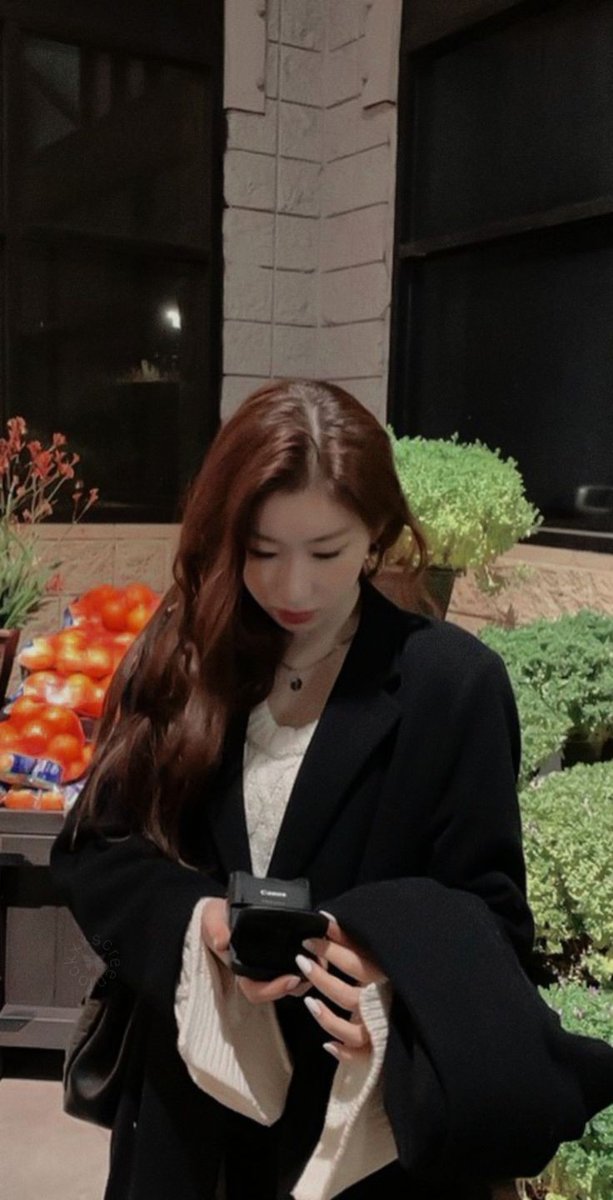 01CHRYNG's tweet photo. good night. r u miss me? yay/nay? https://t.co/dGRNpIkZi4