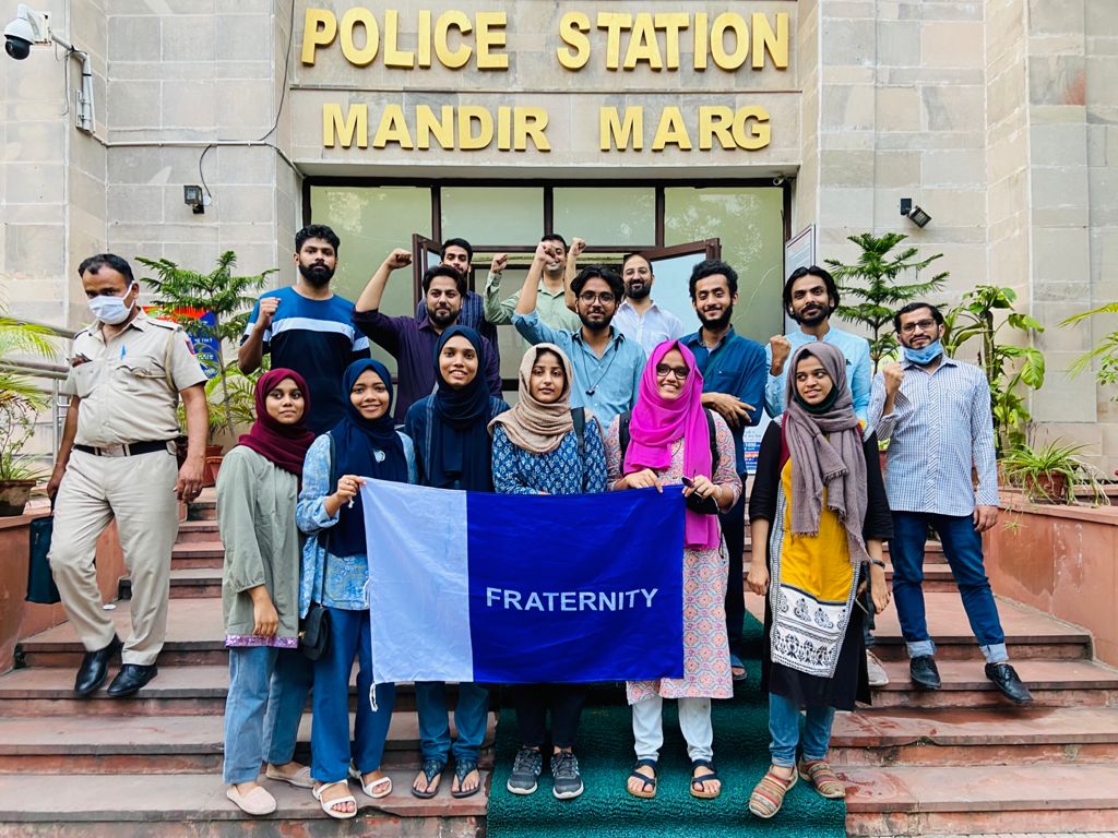 ghazalaahmad5's tweet photo. Those detained from the Assam Bhavan are released now. @AfreenFatima136 @AyshaRenna @TheCognate_ https://t.co/kXm5g6gGeb