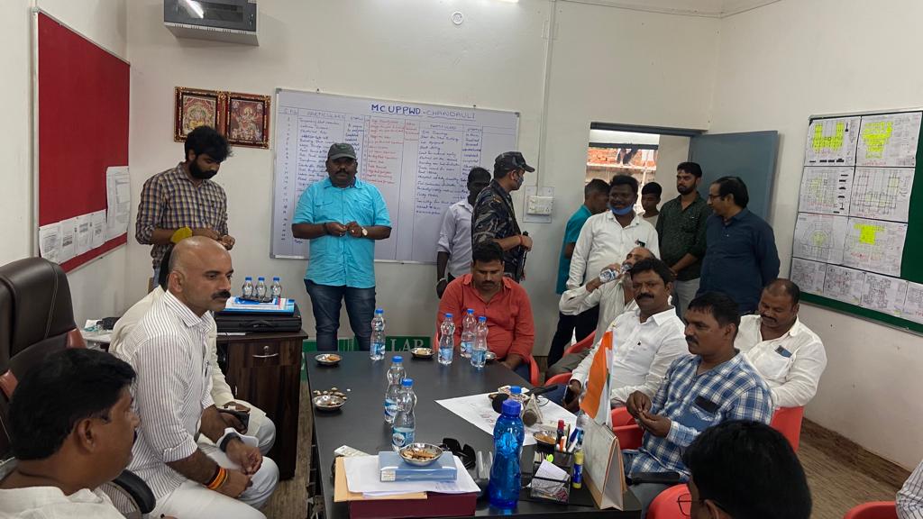 ltd_kpc's tweet photo. MLA Sri Susheel Garu visted the Chandauli Medical College for inspecting the progress made in the works for upgradation of the 100 bedded hospital to a 300 bedded hospital. The upgradation work of the Medical College which is in an area of 9.5 acres is undertaken by #KPC https://t.co/VGrum36yNu