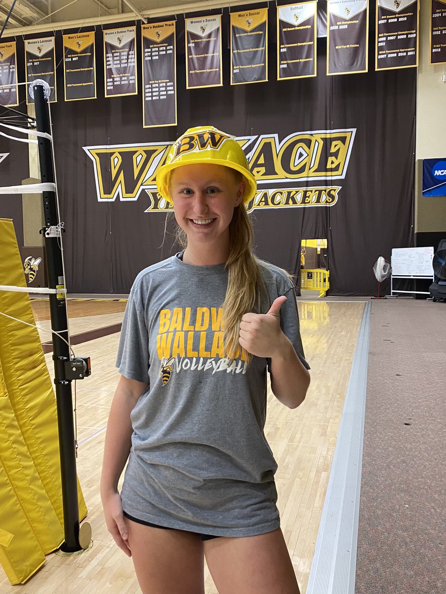 BW_wvolleyball's tweet photo. This week’s #JacketsHardHat is @allisonnoel29! Allison is everyone’s hype man, she gives all expects nothing and is the first to give the credit to a setter or digger when she gets a kill  #AwwJackets🐝 #GritSince1845 https://t.co/mqcy4eSMtQ
