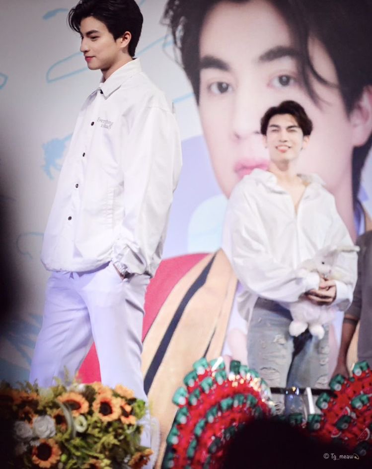 haruyaaaaa's tweet photo. get a man who’d be there for you and just look at you❤ https://t.co/SHXdOuhFCR