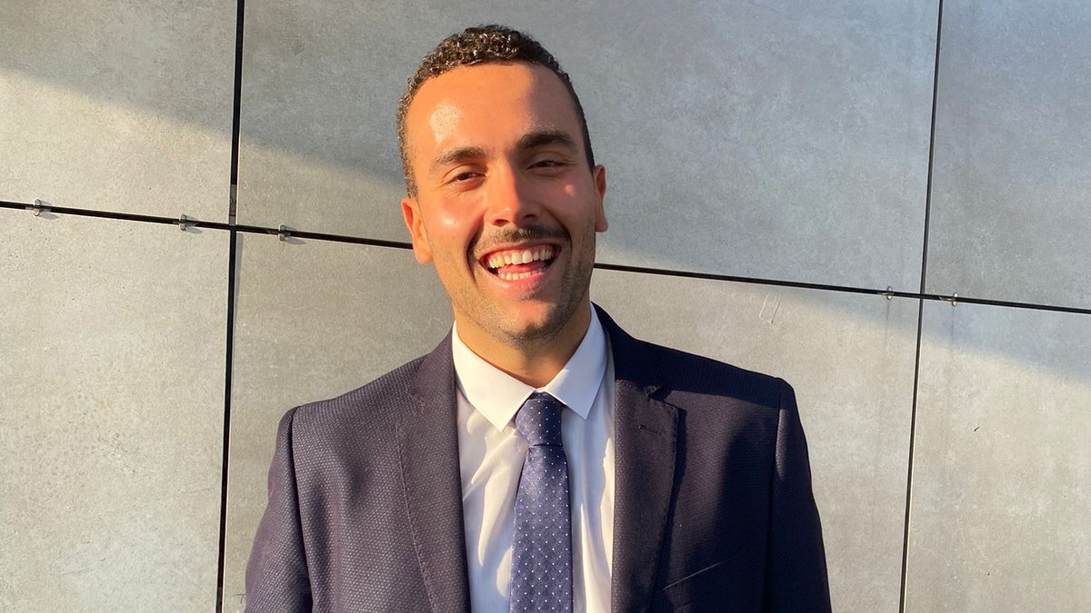 mpxa's tweet photo. Tras su paso por el máster, nuestro #exalumnompxa Ángel Iglesias trabaja para el grupo @BanijayIberia como auxiliar de contenido en el reality Secret Story, adaptación producida por @ZeppelinTV y emitida en Mediaset España. ¡Felicidades @Angeliglesiastv!👏🏼👏🏼

#mpxa #comunidadmpxa https://t.co/xnUCn2iIQQ