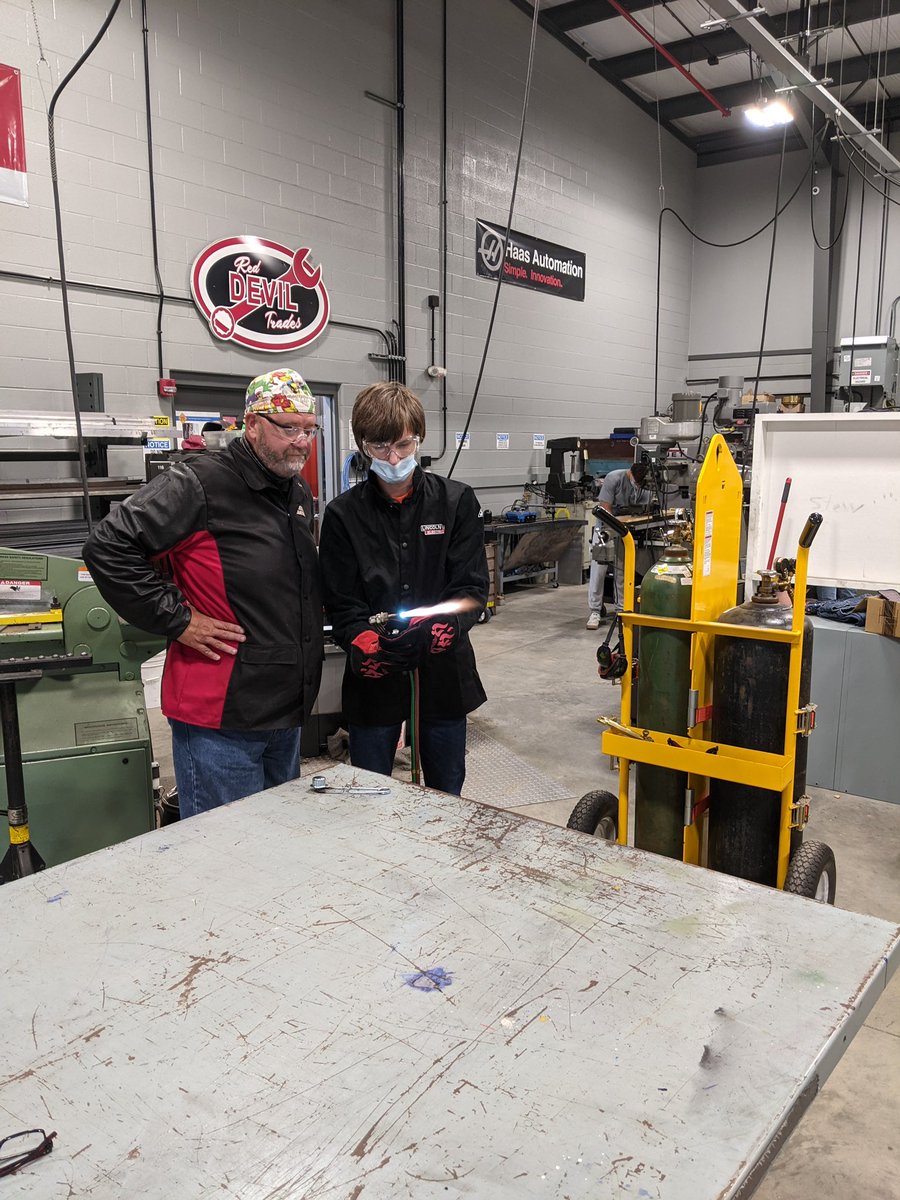 LowellSeniorHS's tweet photo. Check out our first year welding students! They’ve been working in the shop learning how to set a flame on an oxy-fuel torch with Mr. Roach! #RDP #RedDevilTrades https://t.co/XEoPzzlCKu