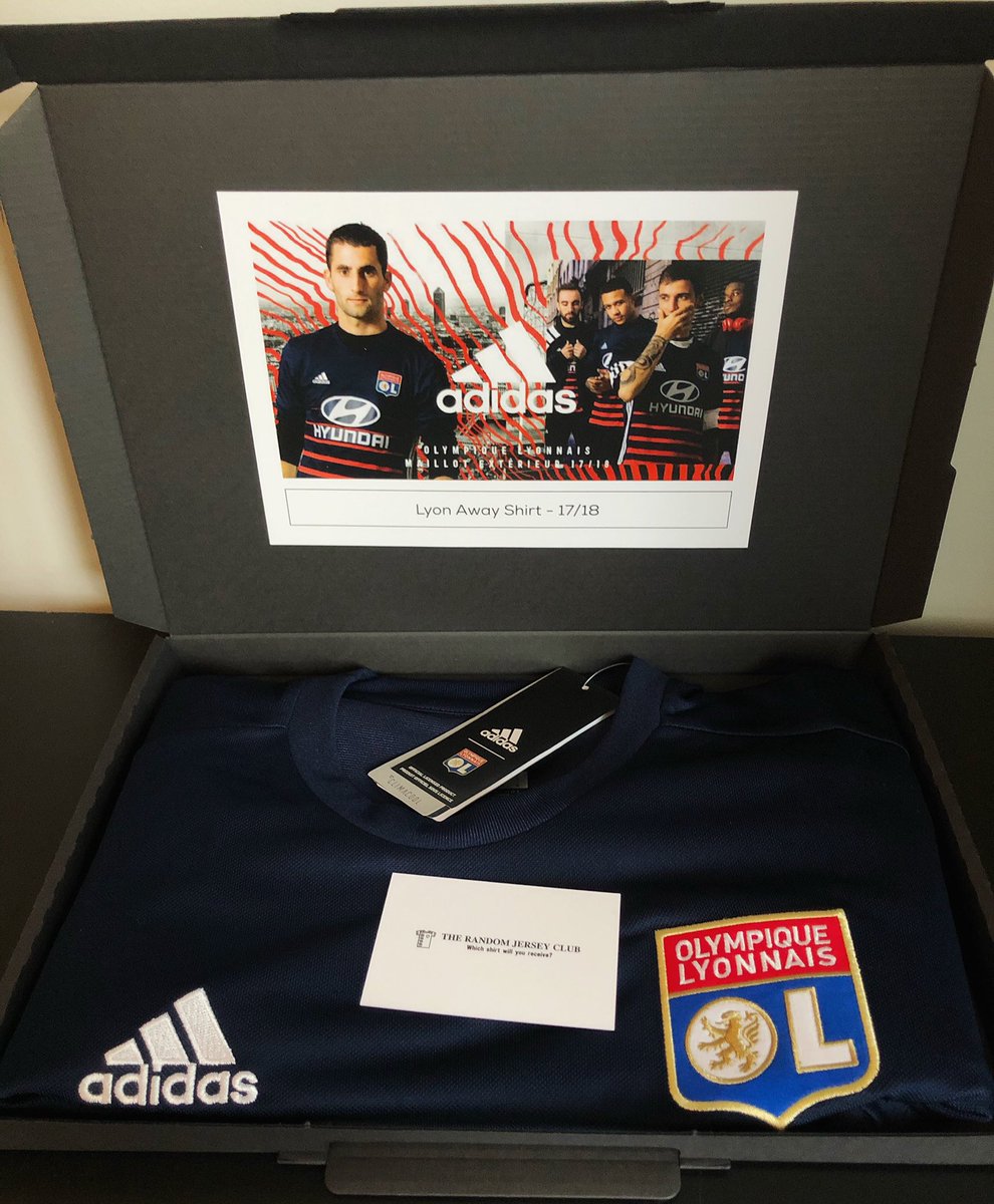 TRJC21's tweet photo. 🚨 🚨 COMPETITION TIME 🚨🚨

If Romelu Lukaku scores first tomorrow afternoon we’ll giveaway a free Random Jersey. 

To enter: 

🔃 Retweet this tweet
🤝 Follow us.

Good luck!

https://t.co/XgAfGjytII 

TRJC https://t.co/tbRNZcP8ht