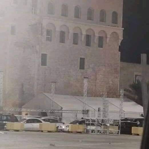 خيمة عزاء الدواب و عقيلة طالح في ميدان الشهداء طرابلس