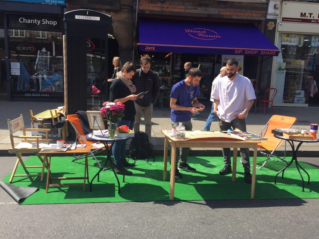 Head Room Cafe tweet media