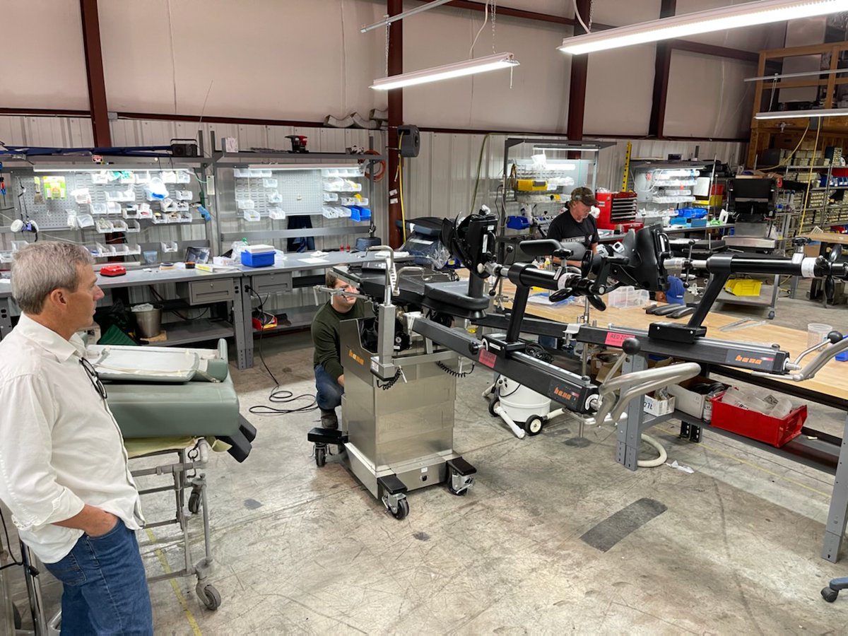 DidageSales's tweet photo. Brennen (Repair Manager) and Chris (Founder &amp; CEO) checking out one of the rarest tables we can get, the OSI Hana Table, used for anterior approach hip replacements.  

#didagesales #mizuhoosihanatable #orthopedics #anteriorapproach #hipreplacement #refurbished #savemoney https://t.co/Xhh1Saz6j0