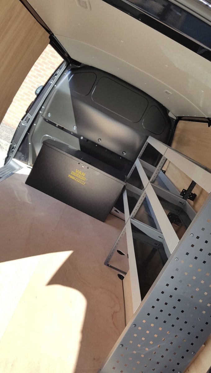 unitedvanliners's tweet photo. Ply Lining, Racking and Tool Store all supplied and fitted for a very happy customer. Enquired on Tuesday, installed on Thursday 💥
#plylining #systemedstrom #vanguard #vanracking @VanGuardUK https://t.co/bqbnuJ7vFA