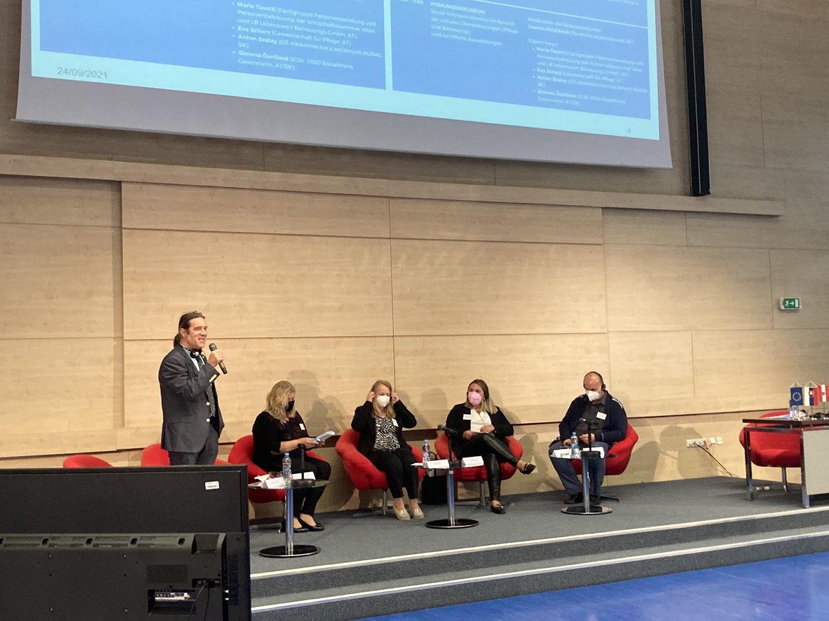 SakuraManon's tweet photo. Klaudia Friedl @seedhub_ social business forum - how to redefine care at home: Pflege Service Burgenland #socialinnovation #socialentrepreneurship https://t.co/IChUxmxLOc