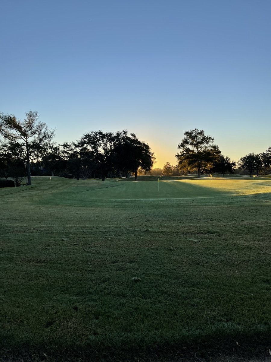 Fore22Golf's tweet photo. It’s a Good Morning to golf for our local fire department 🇺🇸🇺🇸 #gulfshores #localheros #craftfarms https://t.co/e4rvv8jZ3e