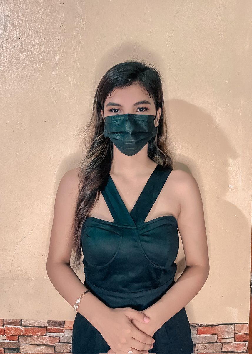 MamiiiShai's tweet photo. Post muna picture bago magkalat. Congrats self!!! May work kana ulet😂💖 https://t.co/56vVOImaaP