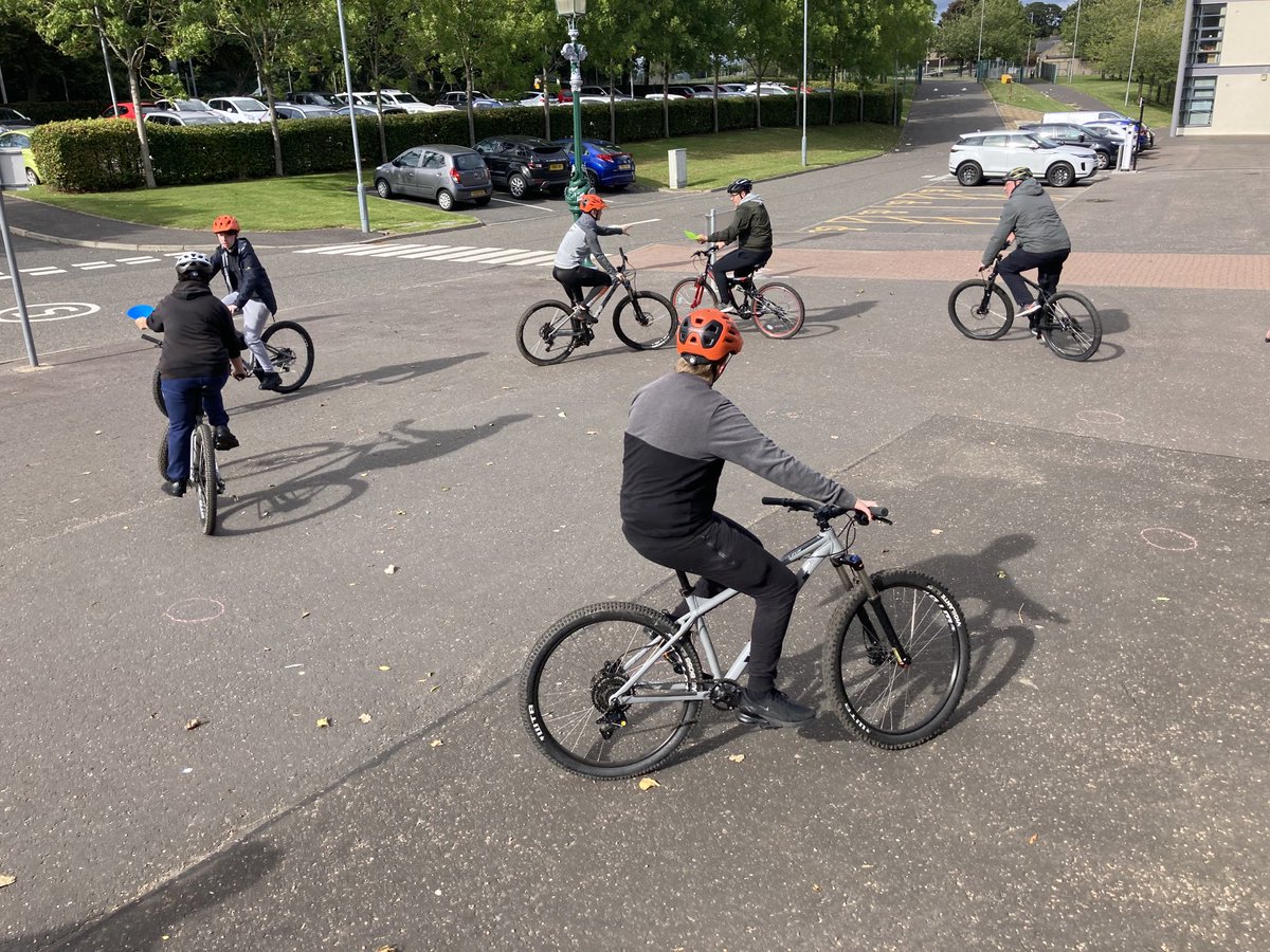 BonessBike's tweet photo. Pupils and staff learning new skills as they begin their ⁦@BikeabilityUK⁩ Instructor Scotland training. ⁦@ibikeFalkirk⁩ ⁦@bonessacademy⁩ ⁦@SustransScot⁩ https://t.co/peMS5bg4uZ
