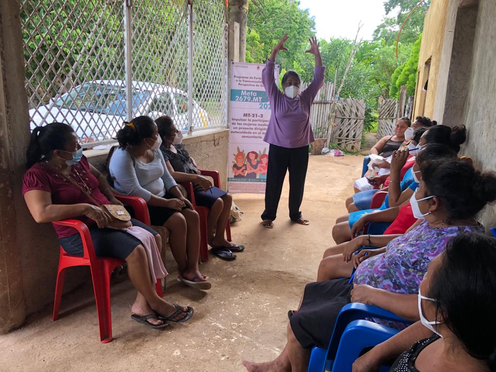 👉 Seguimos impulsando la participación de las mujeres implementando capacitaciones en la localidad de Sabán en el municipio de José María Morelos sobre la corresponsabilidad familiar, detección y prevención del cáncer de mama, y cáncer cervicouterino.
#CuidaTuSalud