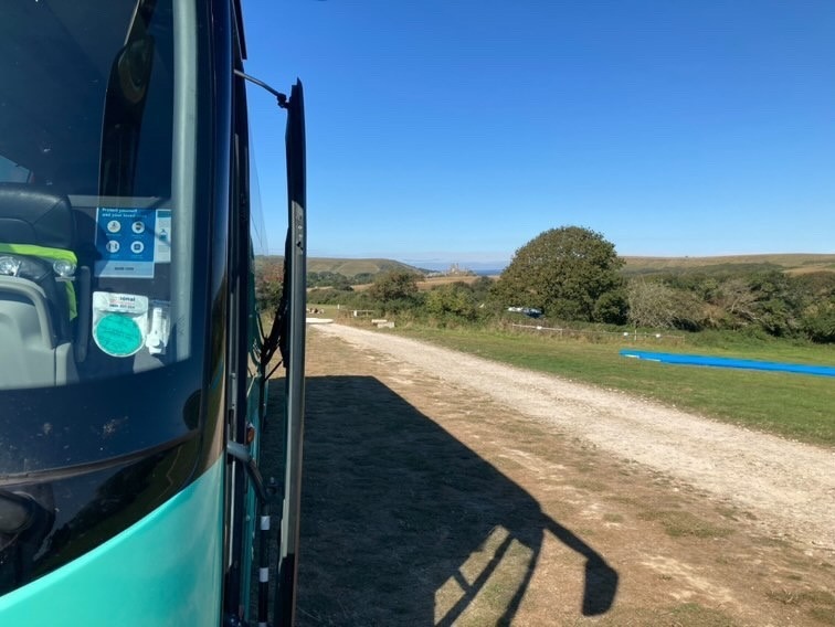 BarnesCoaches's tweet photo. Coaches BVR &amp; GJG were soaking up the sun at Purbeck Valley Farm this week with drivers Richard M &amp; Andy L. 🚌🚌 We can just about catch a glimpse of Corfe Castle in the far distance! 🏰

📸: Richard M 

#Swindon #Wiltshire #CoachTravel #PrivateHire #VDLCoach #VolvoCoach https://t.co/sAYdyhME1Q