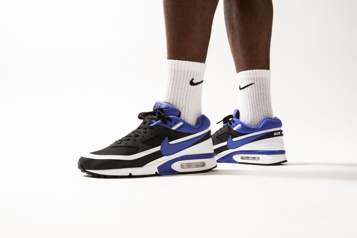 titoloshop's tweet image. ONLINE NOW🔥 Nike Air Max BW *Persian Violet* 
shop 📲  bit.ly/3hSE0Wt

🏃🏽‍ US 6 (38.5) - US 13 (47.5)
 🔎 DJ6124-001 

#BW
#BIGwindow  
#airmaxBW 
#persianVIOLET
#⚫️🟣