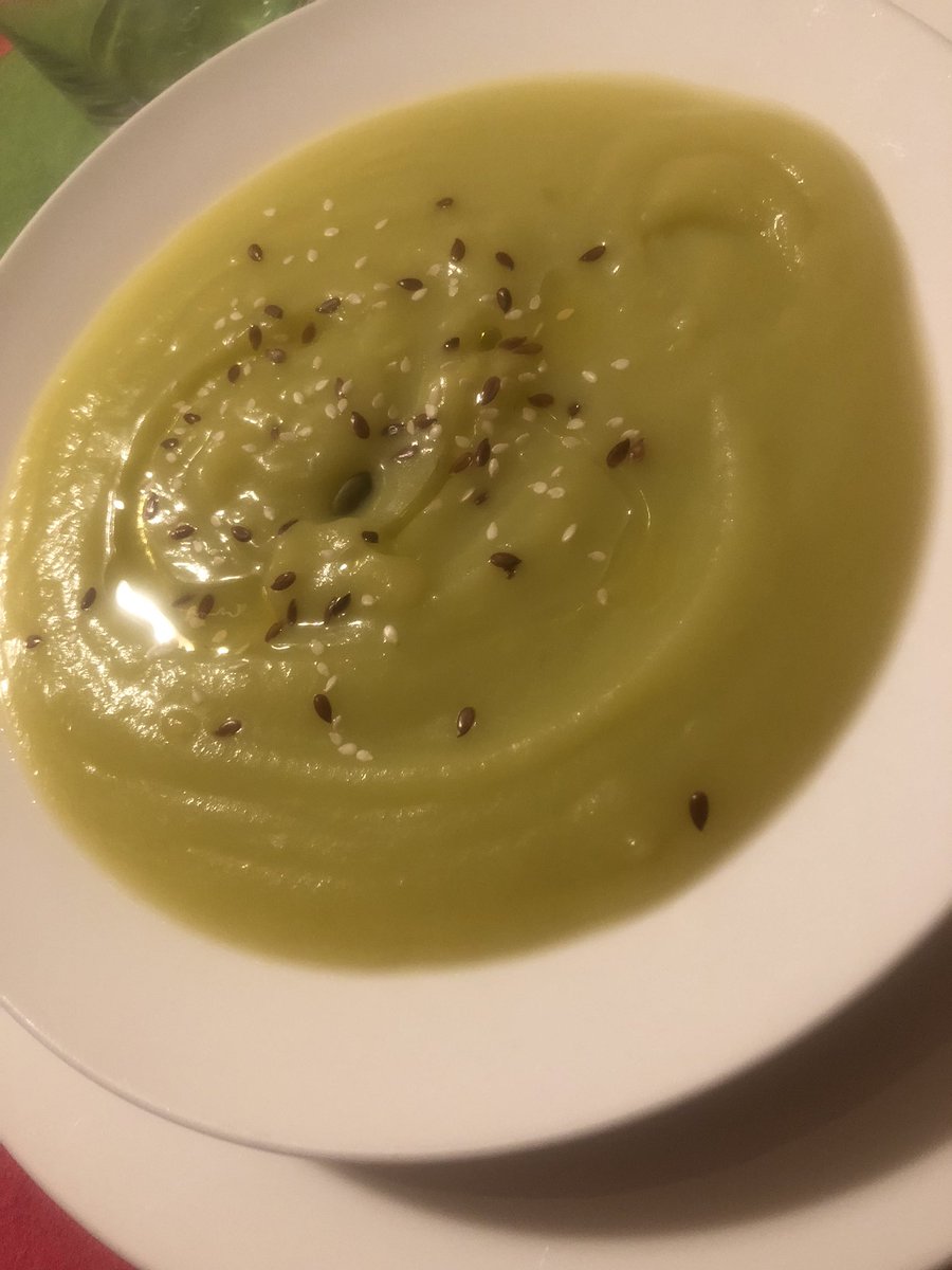 Evvivalapappa1's tweet photo. #autumnfalls #food #zuppa https://t.co/UyjMNAvYtO