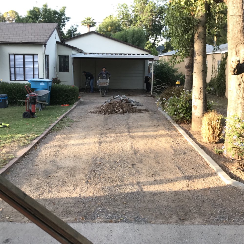 la_builders's tweet photo. getting rid of an old dirt drive with a more functional concrete slab.

LA Contractors &amp; Builders
LIC.# 949078
(877) 933-0009

#realestate #constructionlife #lacontractor #labuilder #generalcontractor #licensed #insured #homeremodel #tractor #property #buildersofcalifornia https://t.co/vpVukzYjom