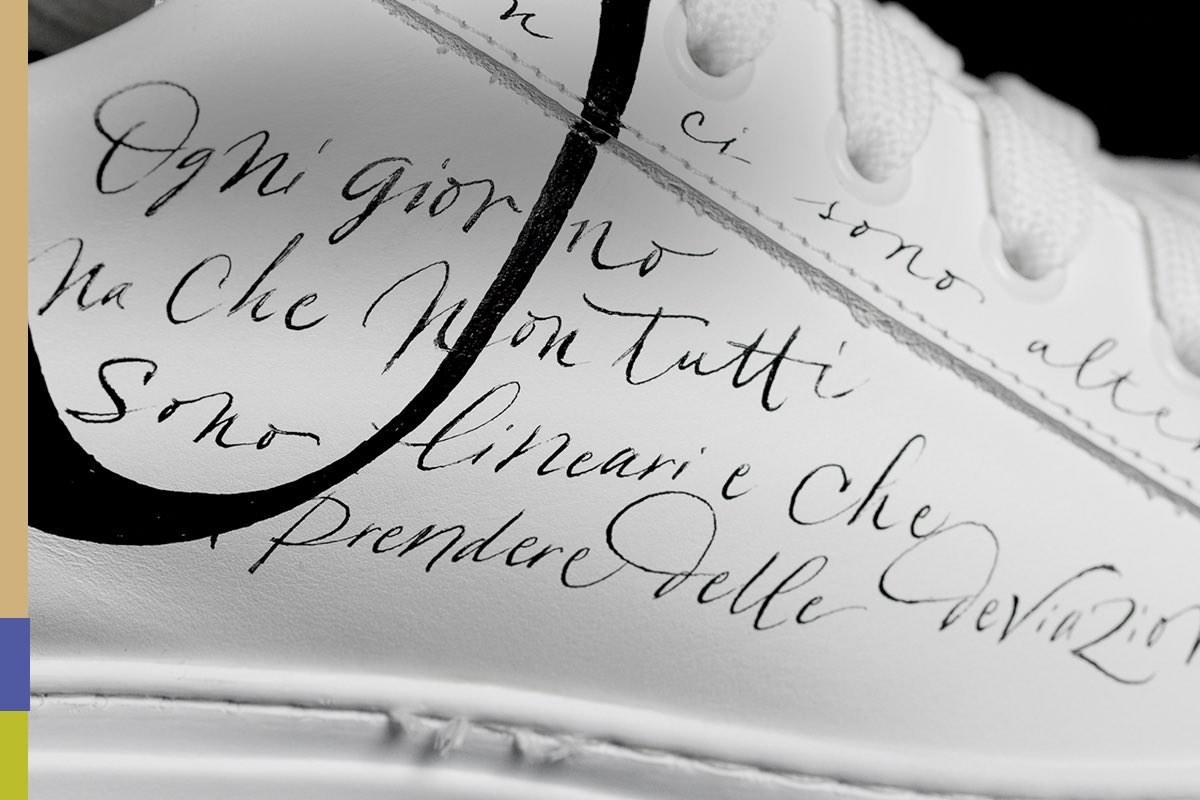 SanofiIT's tweet photo. Tre persone con #SclerosiMultipla, tre paia di scarpe, tre storie da raccontare. Il 25 settembre, presso Tenoha Milano, insieme a @GSurina e @PepitePerTutti vieni a scoprire The SMeakers e aiutaci a portarle in giro attraverso i social con l’hashtag #PortamiInGiro. #MFW https://t.co/oruISrM98G