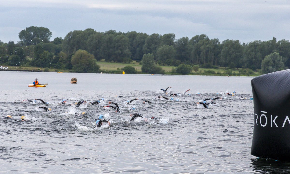 We’re set up and ready to welcome you to the last race of the UK season! 🙌 The Aquatic Solutions team will be clearing the swim area of a buildup of natural aquatic materials in Pennington Flash, to allow them to work safely, we unfortunately need to cancel the swim practice 🏊‍♀️