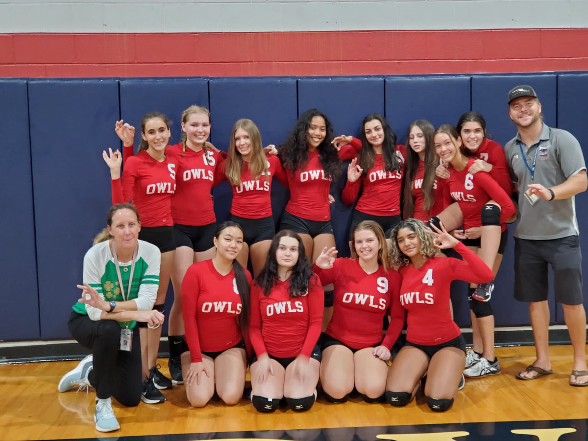 fauhigh_xctf's tweet image. Our HS Varsity had a great 3-0 win last night! #GoOwls #owlsvolley