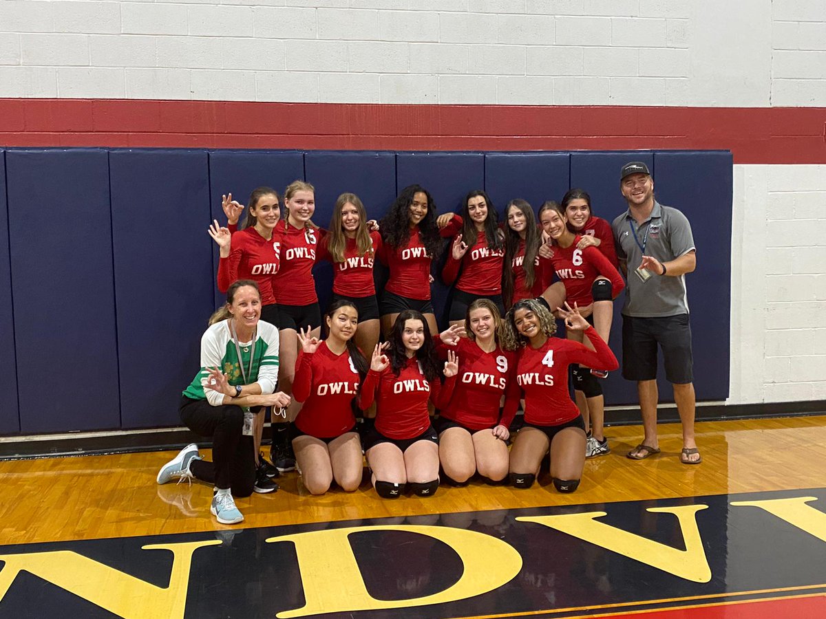 fauhigh_xctf's tweet image. Our HS Varsity had a great 3-0 win last night! #GoOwls #owlsvolley