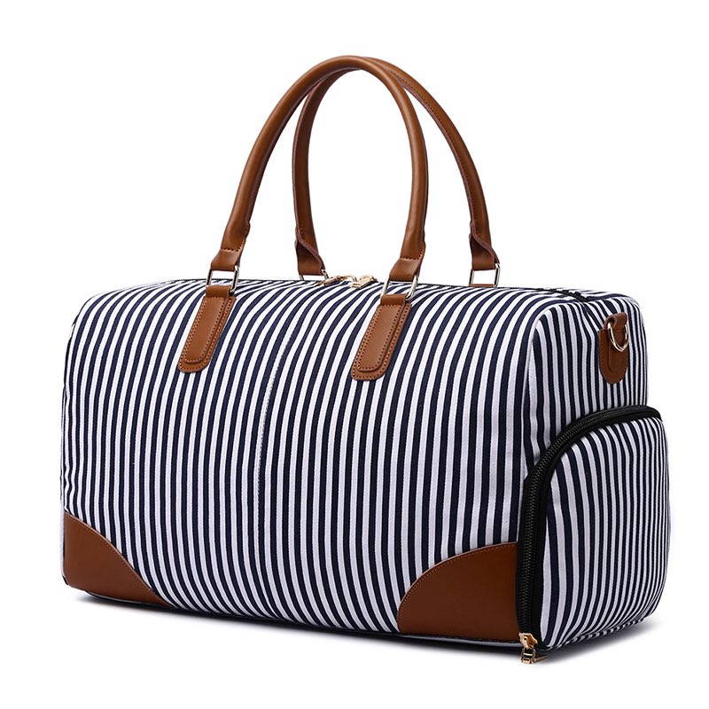 TopEllix's tweet photo. * Travel Bag
* Send a dm / call : 0549813866
Darkovibes || Sarkodie || #Coding4Ghana || #KalyJaySpace || Takoradi || Twene Jonas || Wakaso || Regional Minister || #attack https://t.co/IXYbVeBnmp