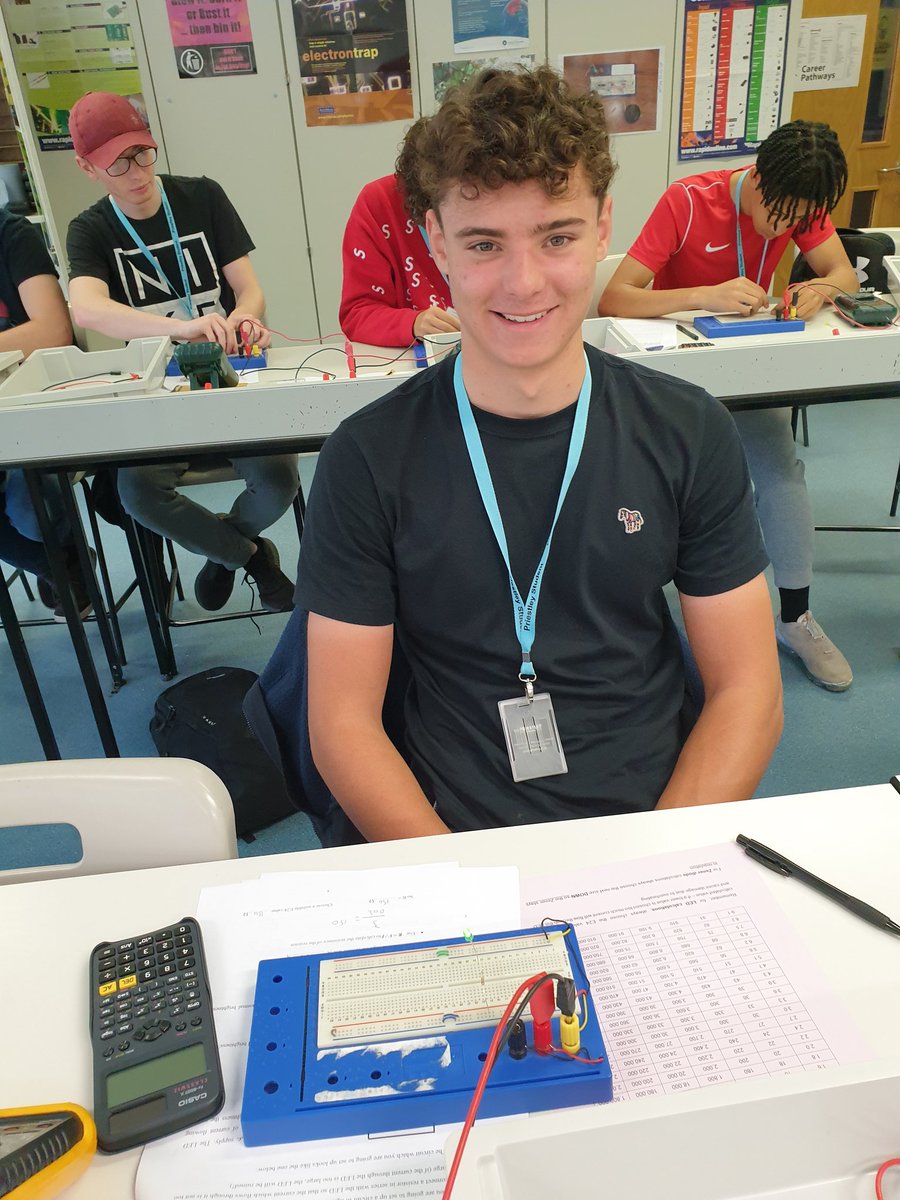 PriestleyPhys tweet media