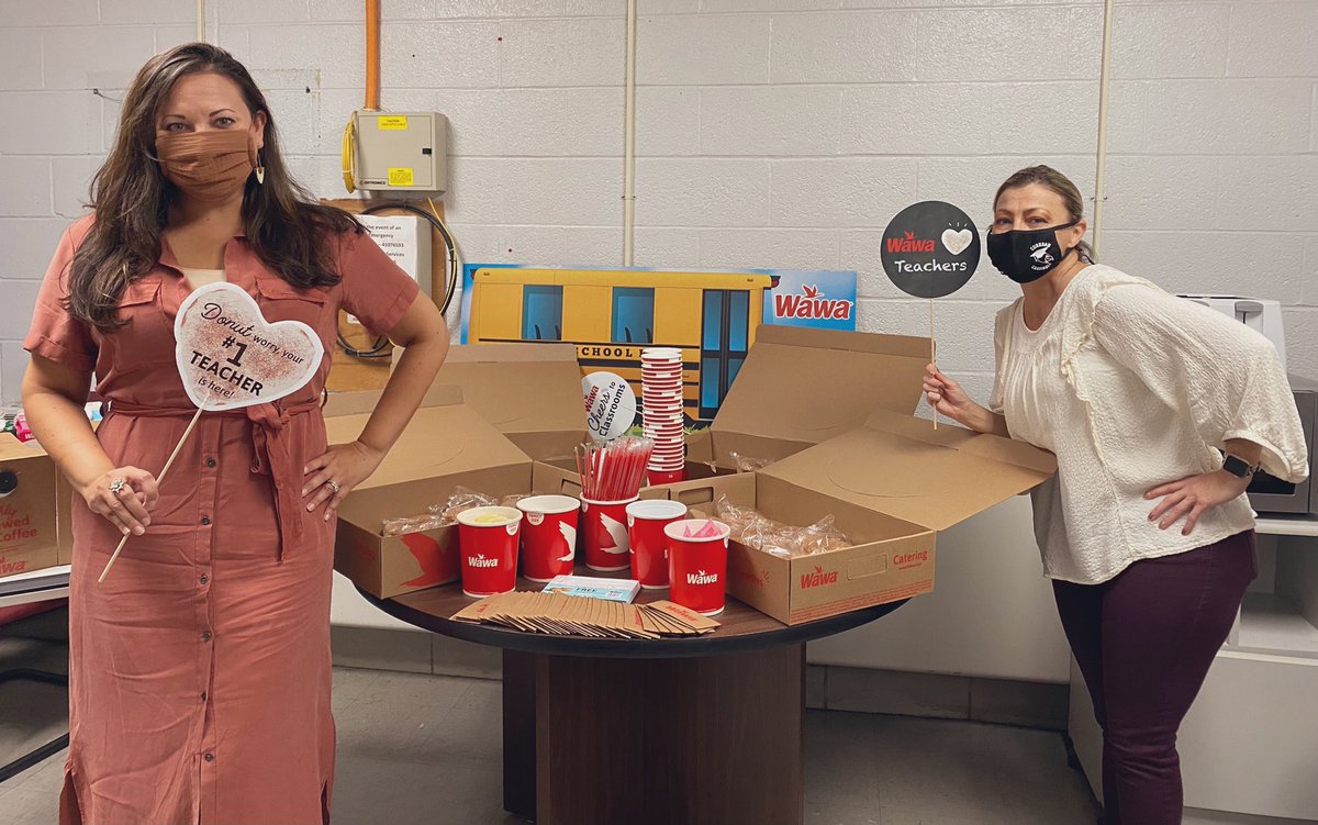 Thank you <a href="/CMSHeather/">Heather</a> and <a href="/Wawa/">Wawa</a>  for getting our #AACPSAwesome <a href="/CorkranMSAACPS/">CorkranMSAACPS</a> staff hooked up w coffee and donuts this Friday morning!! Such a nice treat, and very appreciated!