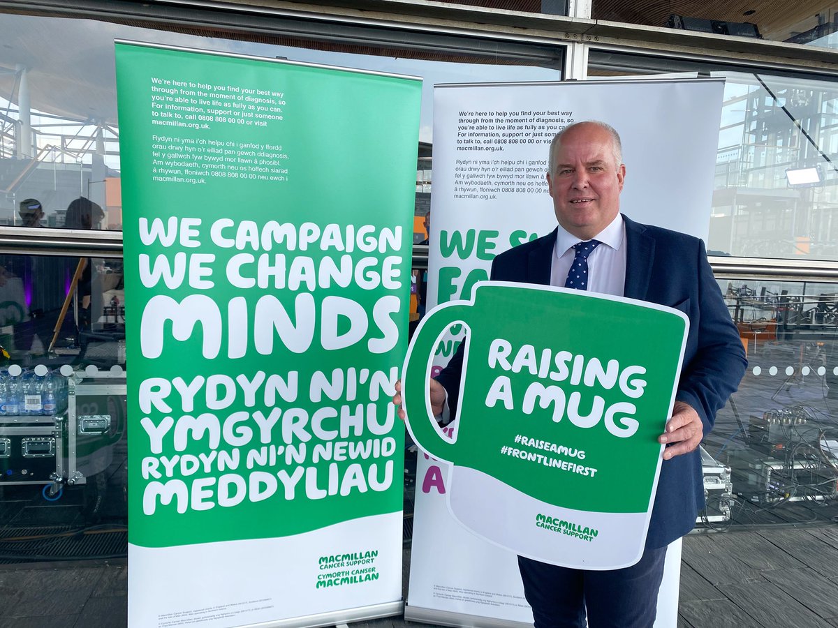 AndrewRTDavies's tweet photo. Be sure to #RaiseAMug today for #MacmillanCoffeeMorning to the  cancer workforce ☕️

Let’s not allow cancer to become the forgotten ‘C’

@MacmillanCymru https://t.co/7Glsn6DPnO
