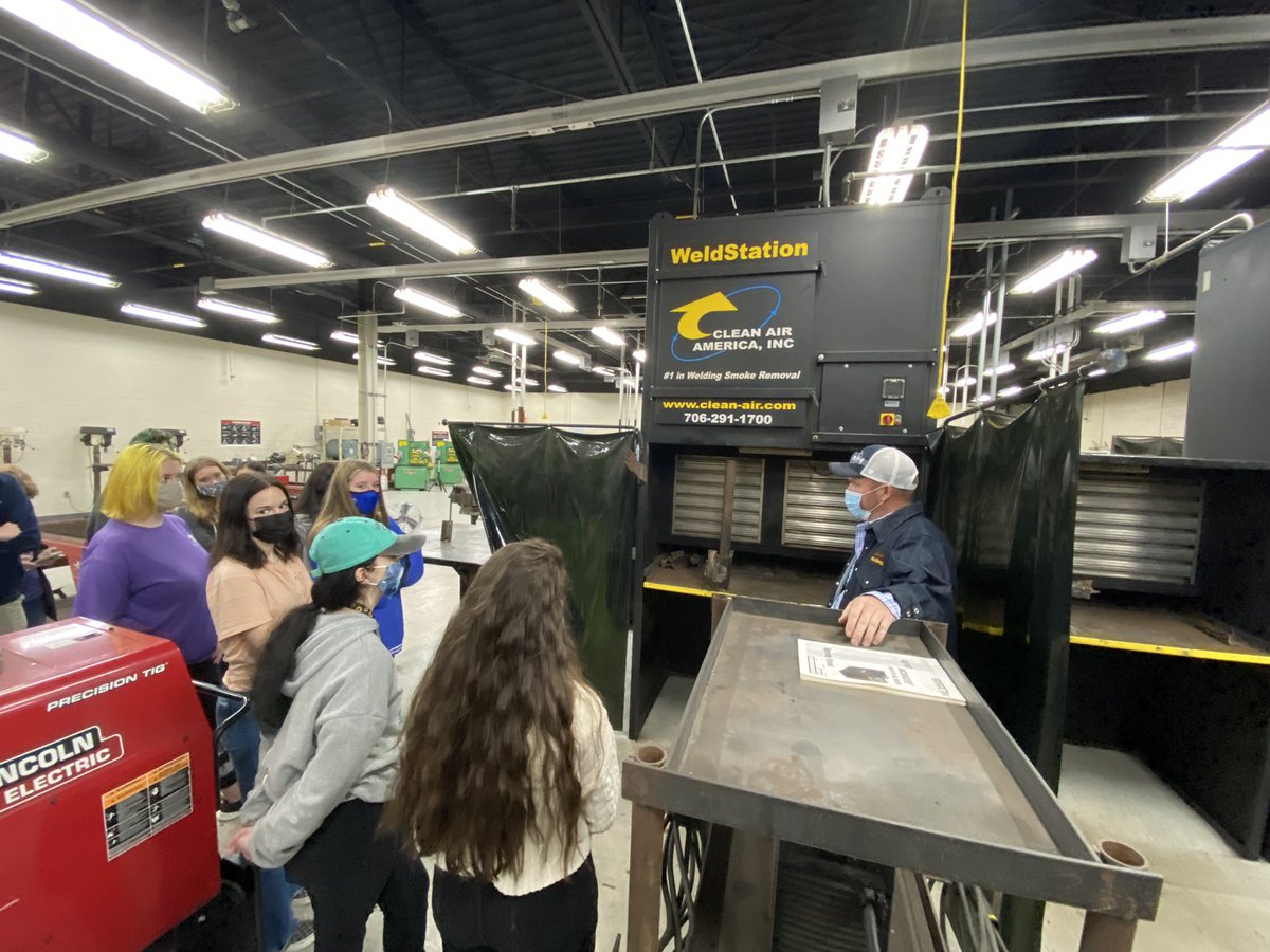 JessGS717's tweet photo. It’s here! First EXPO day. Thanks to @McDowellTechCC faculty for showing @MAICenturions and @MEC_Eagles all the education opportunities available at MTCC. #CareerDevelopment https://t.co/NA1vOTP3vC