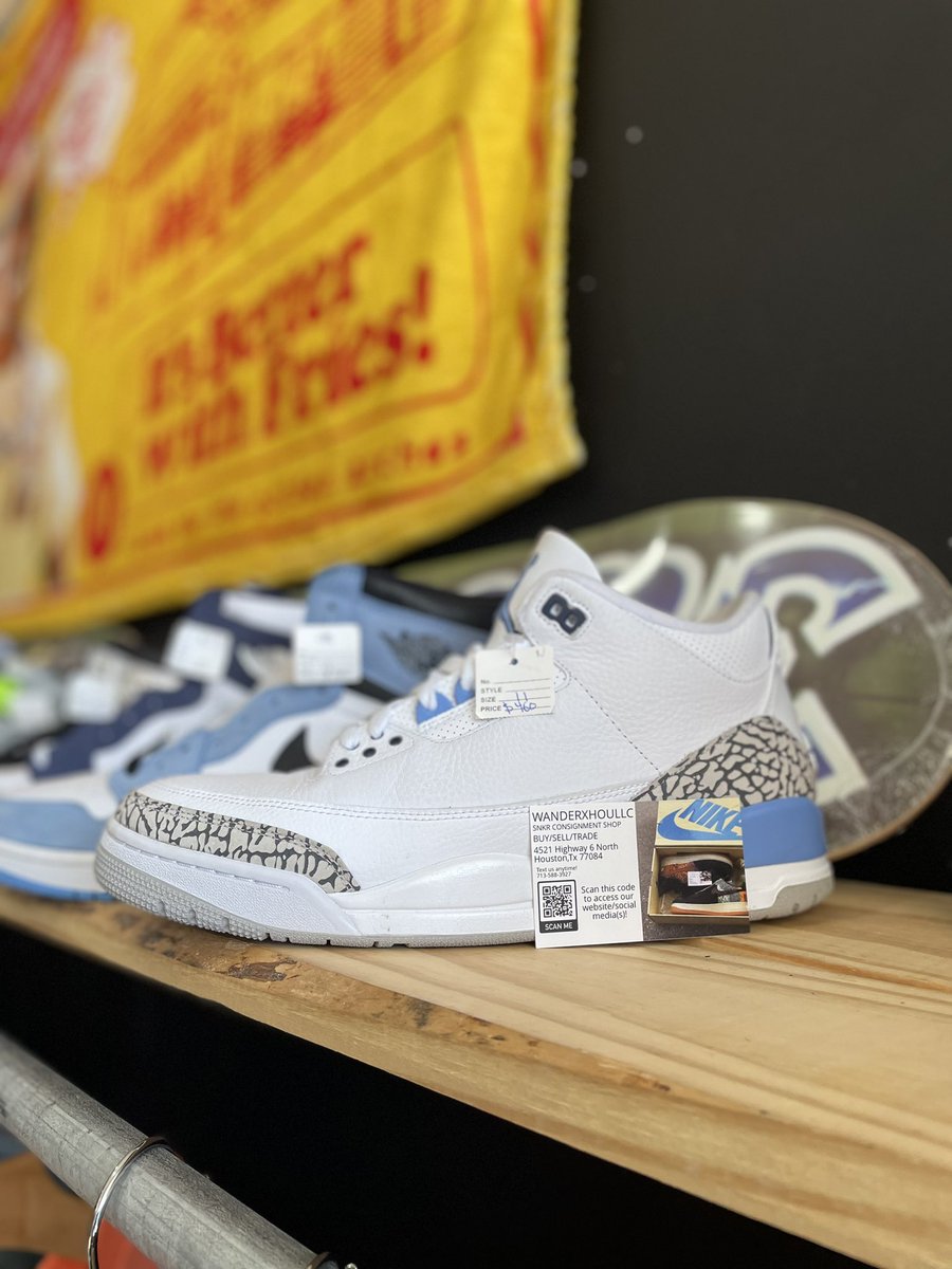 wanderxhou's tweet image. New inventory in come shop with us today we’re open 12-8pm