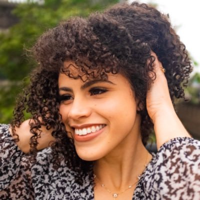SheWolfRadio's tweet photo. Brand New FUTUR5 Playlist featuring five amazing artists destined to become future superstars!
@Avery_Anna_ 
@j_w_music 
@BreeJaxson 
@theashleycooke 
@_alexandrakay 
Stream here:  https://t.co/aro0hvZGmA
#SheWolfRadio #FUTUR5 https://t.co/baapj8IhBA
