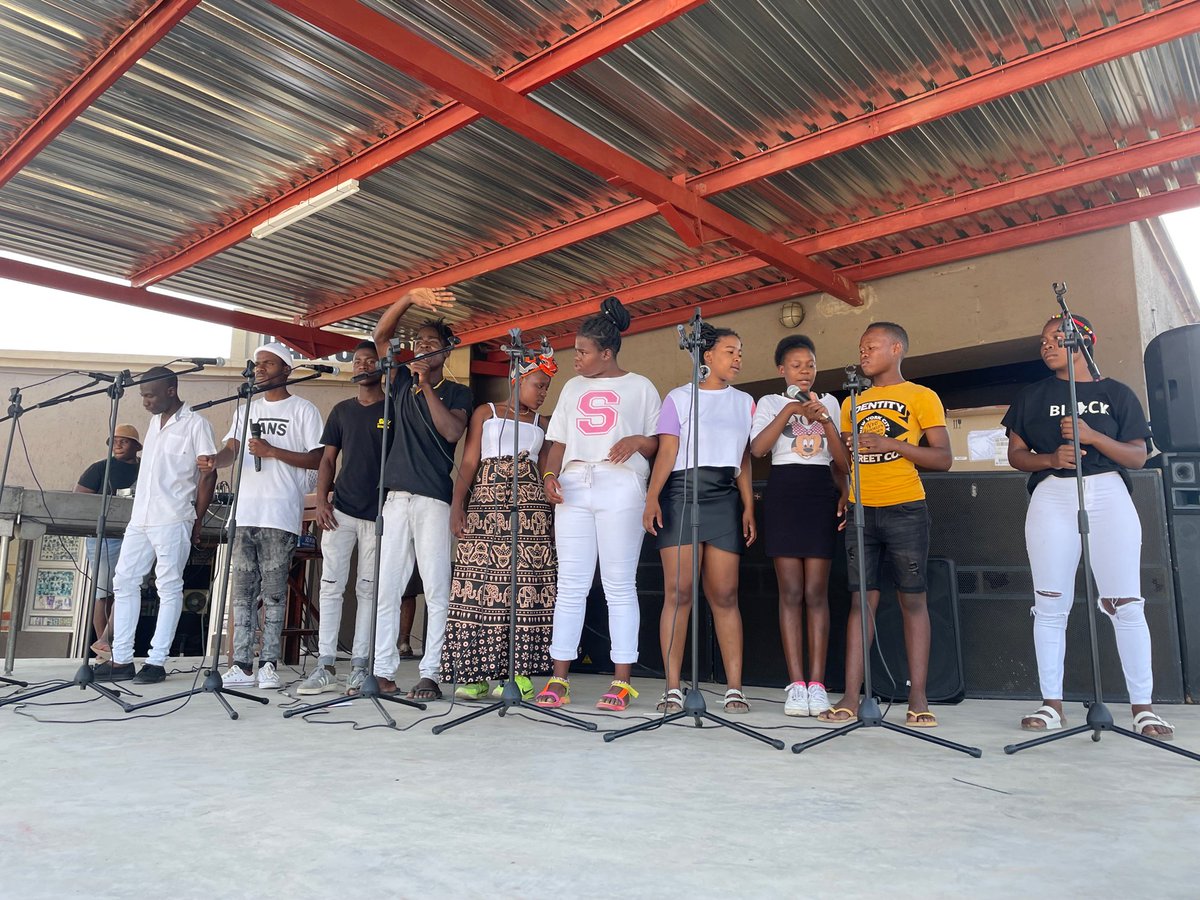 MPMirror's tweet photo. IN PICTURES | Clothing the under privileged with “free shopping” at the Matsulu Chillas Cona Closet Clean Up and Heritage Celebration. #ClosetCleanUp #HeritageDay https://t.co/xNhjFDhRTq